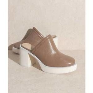 Oasis Society Platform Clogs Women's Size 7 Brown White Leather Block Heel Mules